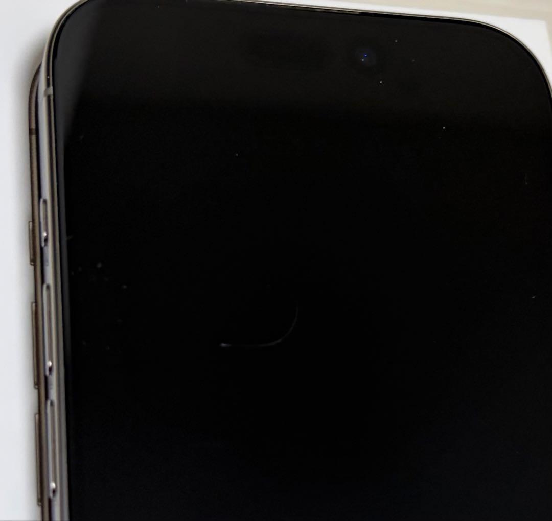 iPhone 15 Pro ナチュラルチタニウム simフリー 256GB