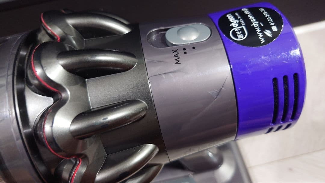 ⑱ダイソン dyson V10 SV12 本体のみ エコモード48分