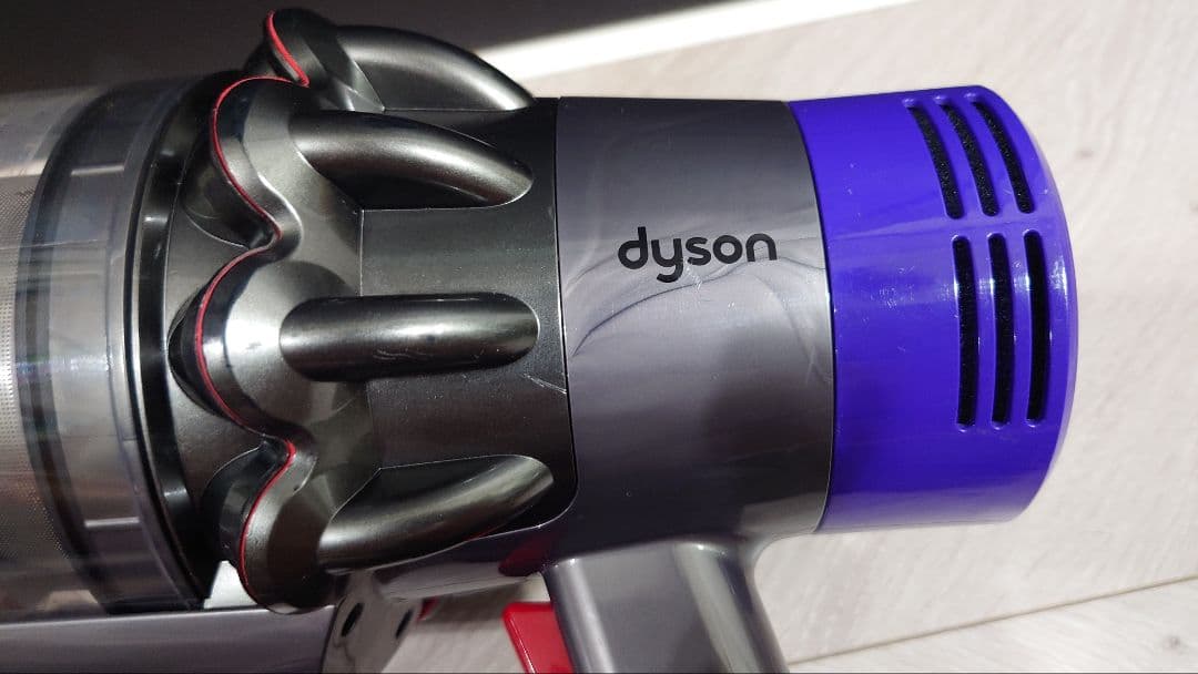 ⑱ダイソン dyson V10 SV12 本体のみ エコモード48分