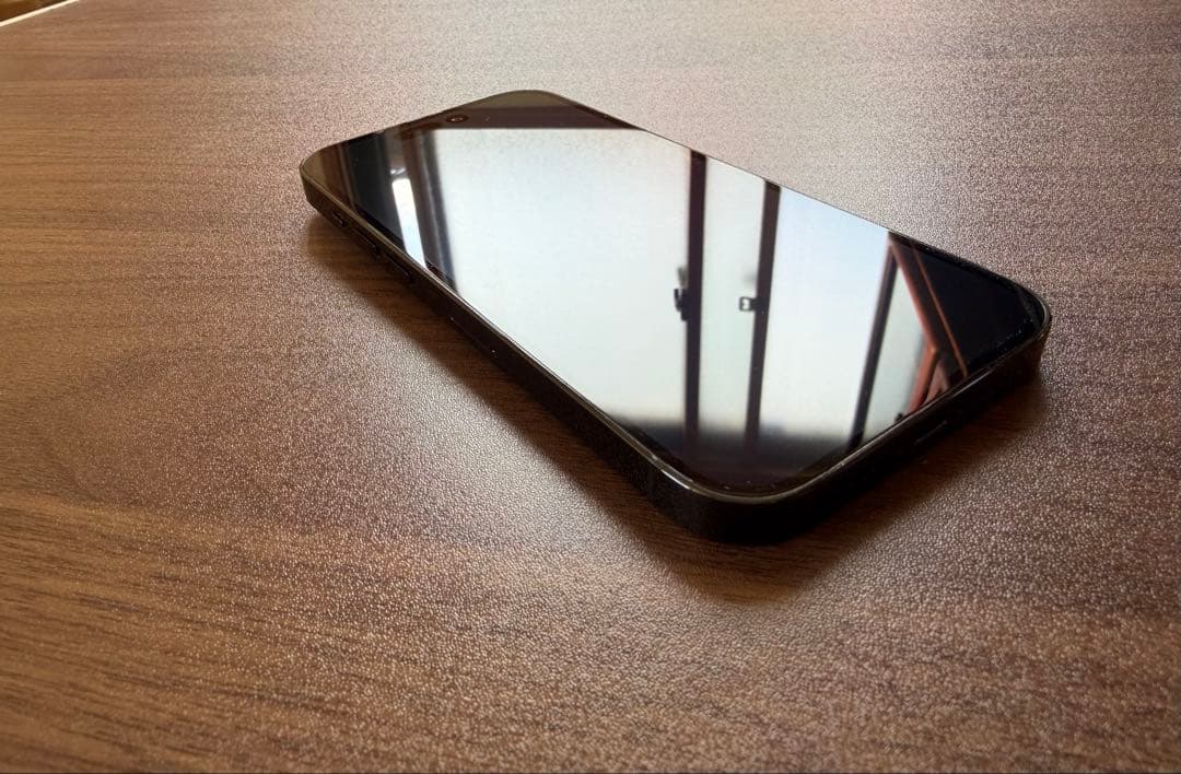 iPhone14 pro &PITKAケース&airpods(第3世代)