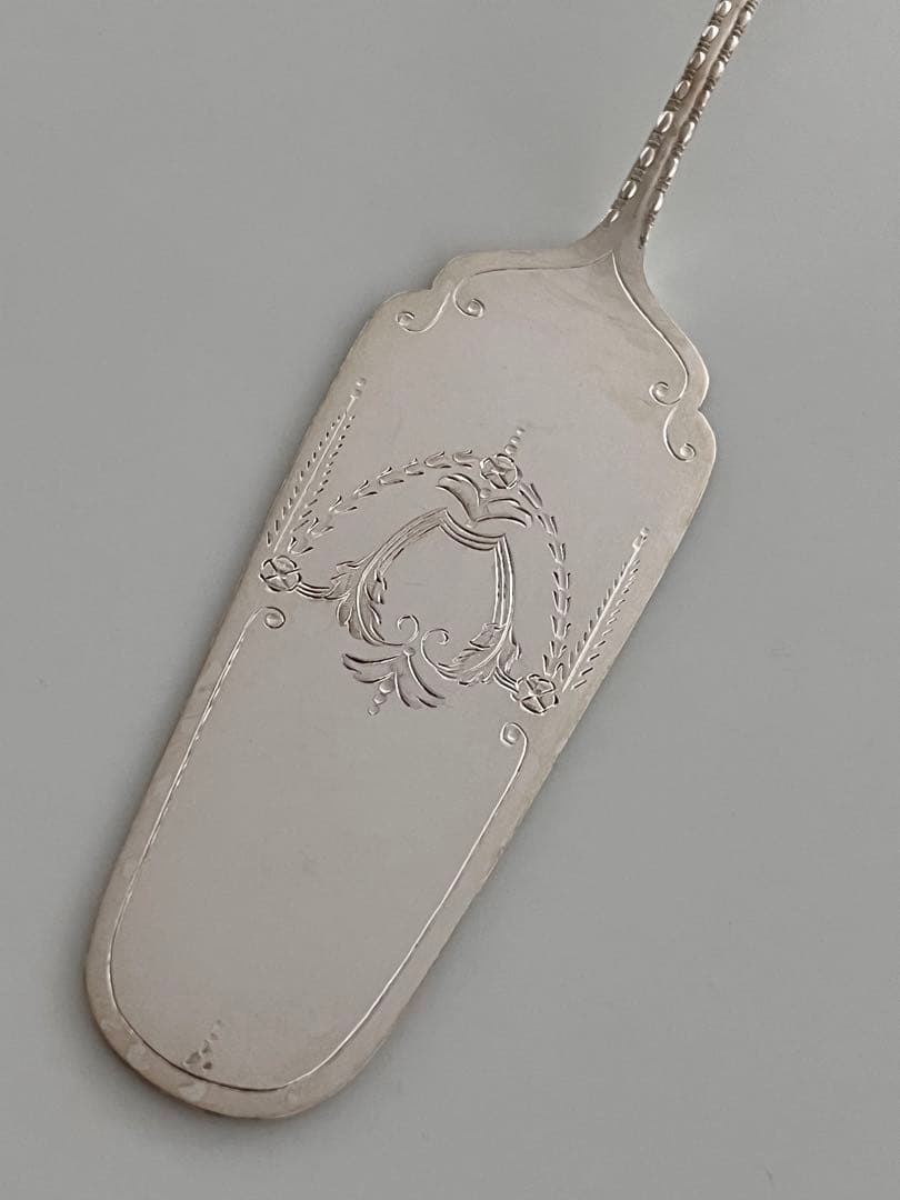 英国銀器　骨董ケーキサーバー