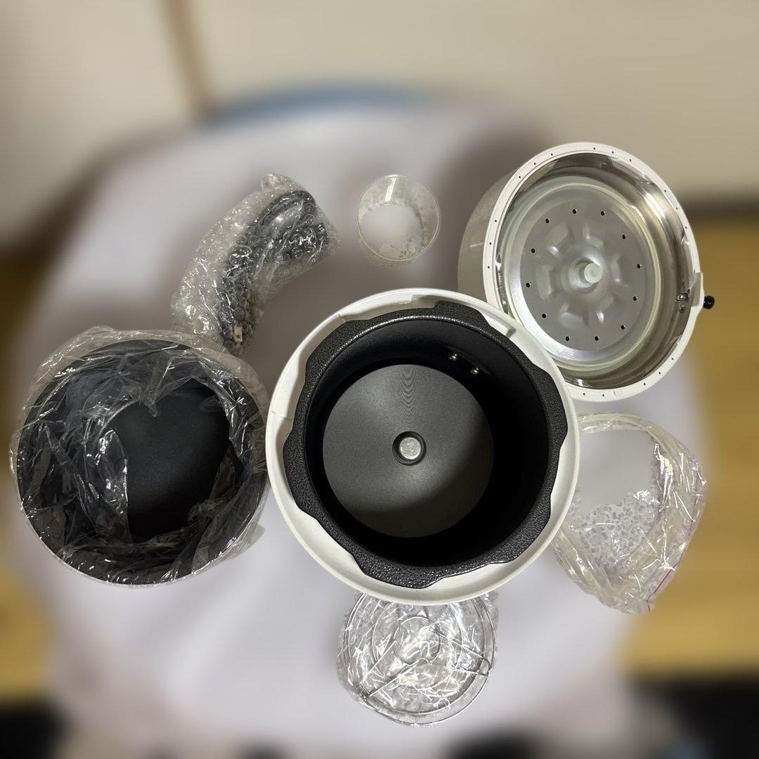 siroca 電気圧力鍋 SP-D131ホワイト18年製未使用品