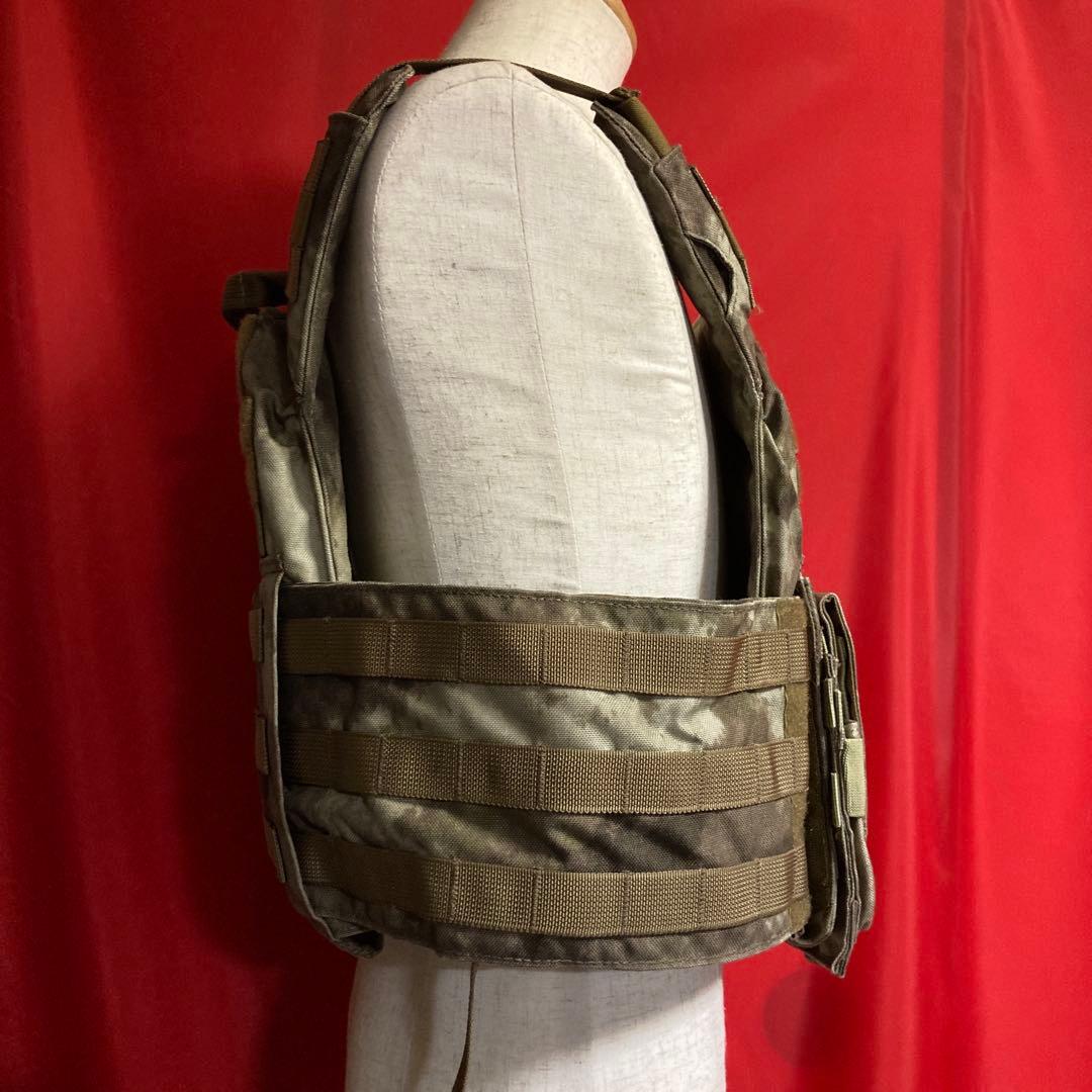 SHELLBACKTACTICALバンシープレートキャリア 実物プレート付