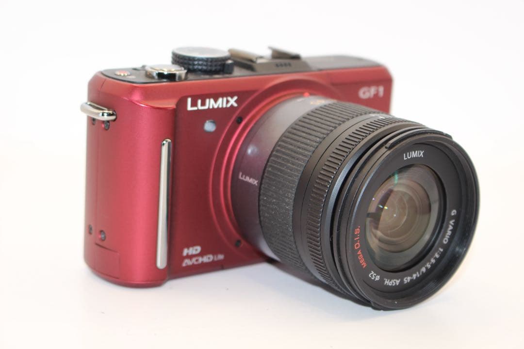 ★美品★ショット数3757回★ LUMIX DMC-GF1 レンズキット　レッド