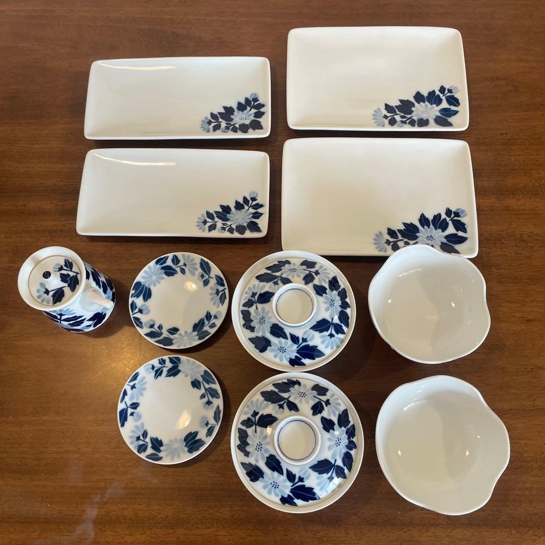 白山陶器　青い花柄の食器セット ２客×６点セット