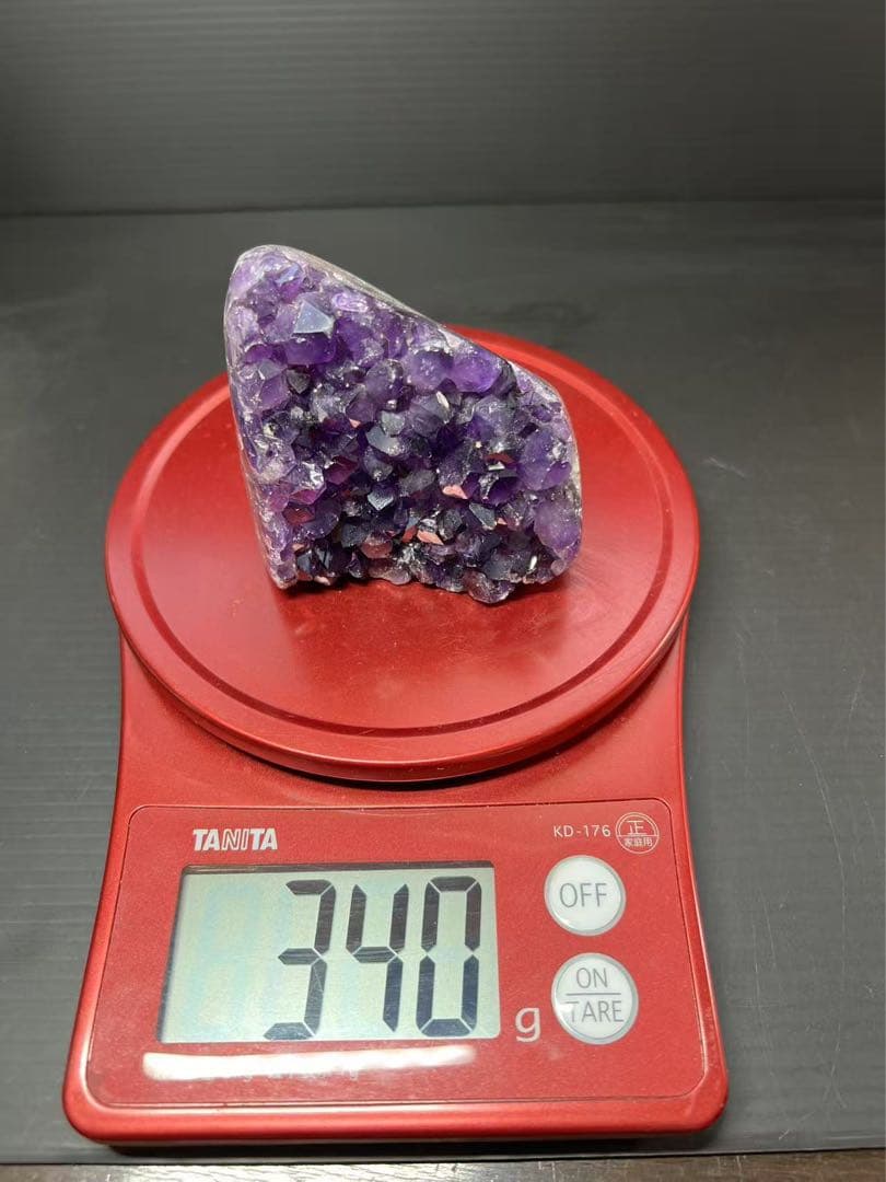 A771 アメジストドーム クラスター ウルグアイ産 と水晶クラスター