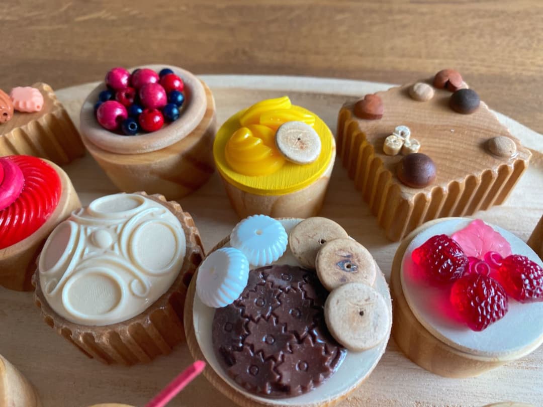メンテナンス中　おままごと　タルト　ハンドメイド　木製　ケーキ　ままごと