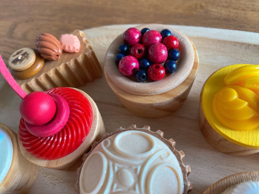 メンテナンス中　おままごと　タルト　ハンドメイド　木製　ケーキ　ままごと