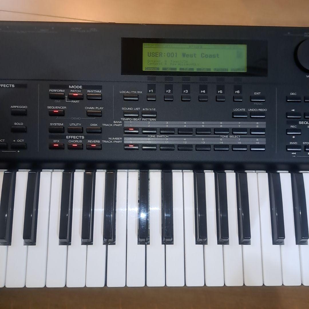 Roland XP-80 シンセサイザー 76鍵盤 ローランド キーボード