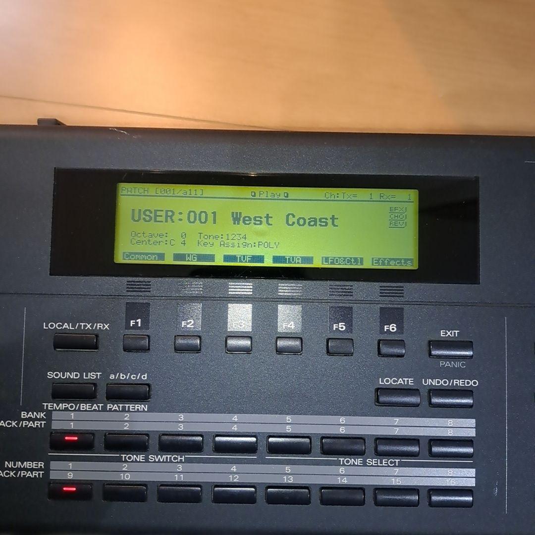 Roland XP-80 シンセサイザー 76鍵盤 ローランド キーボード