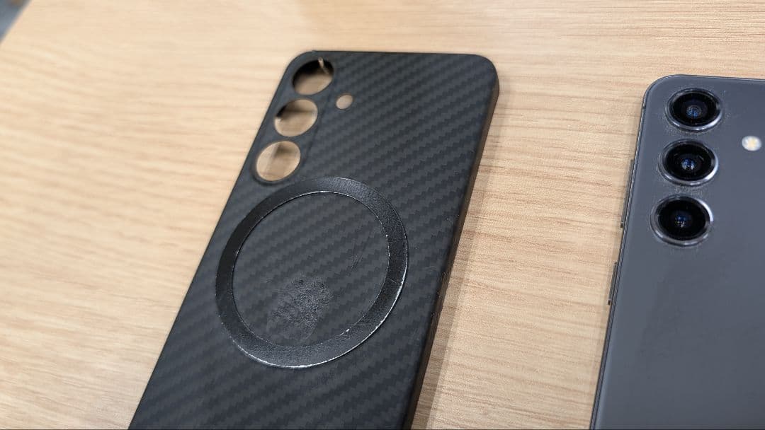 Samsung Galaxy s24 本体とケース simフリー 256gb