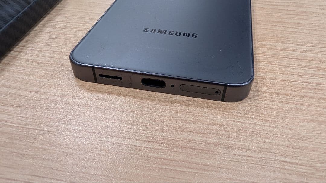 Samsung Galaxy s24 本体とケース simフリー 256gb