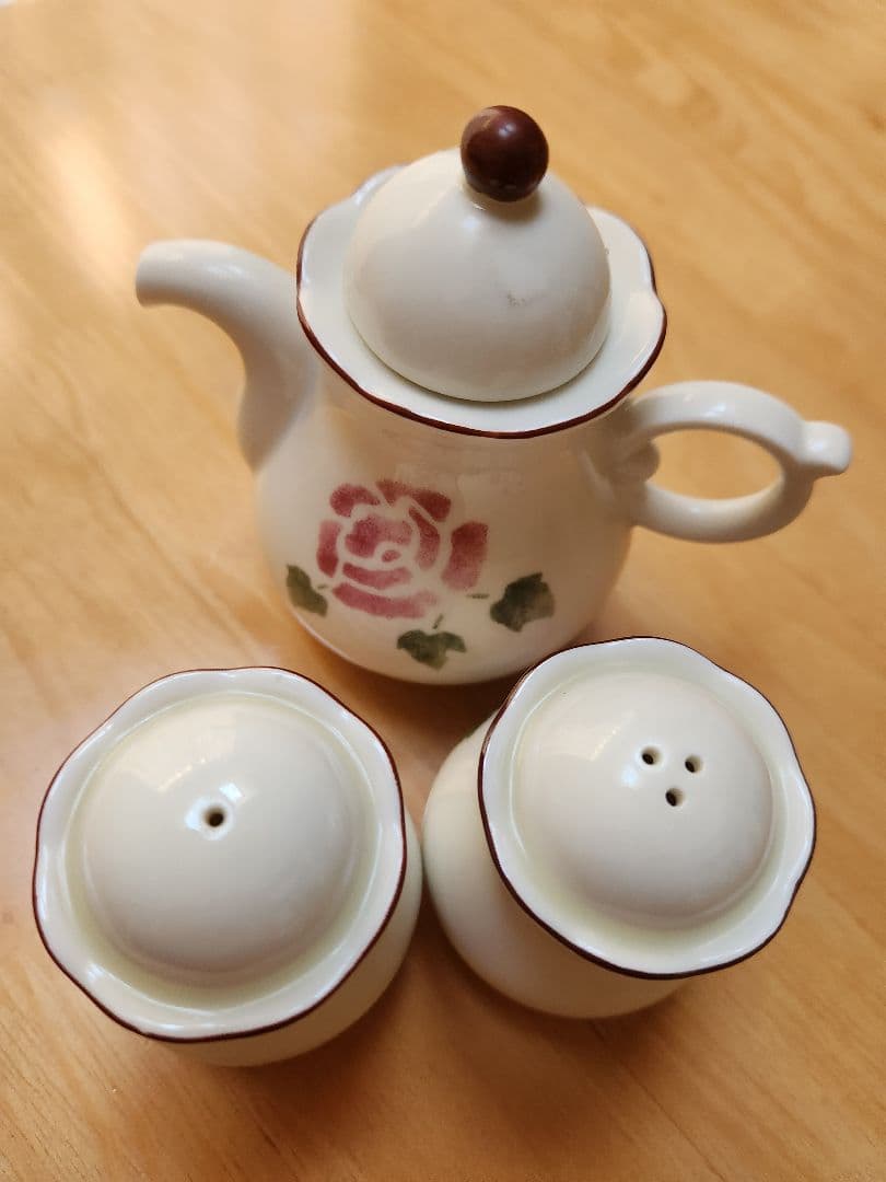 マニー　ローズ　陶器調味料セット