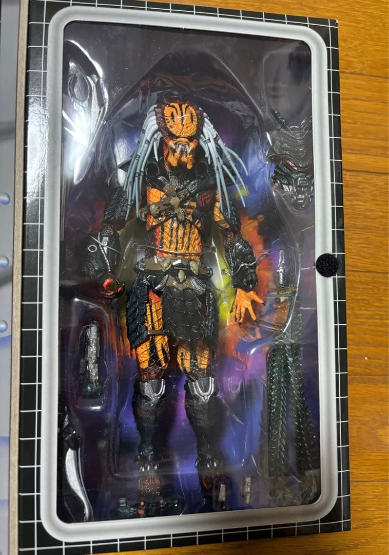 neca クランリーダープレデター　フィギュア