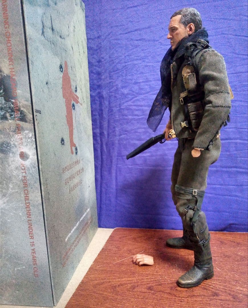 1/6 MADMAX FURYROAD 二代目MAXトム・ハーディ似フィギュア