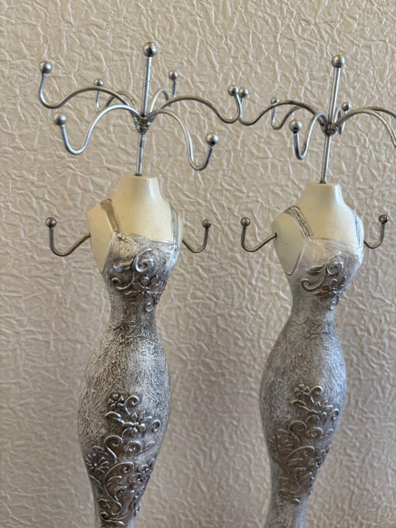 フランスで買ったアクセサリースタンド