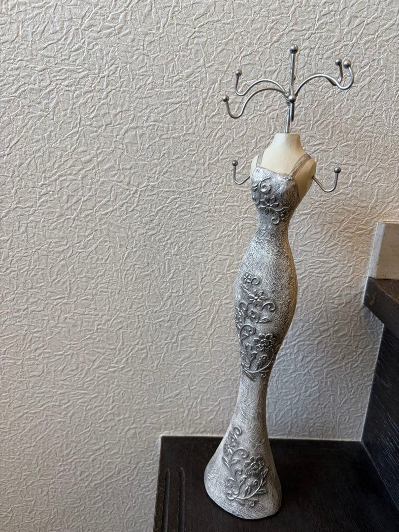 フランスで買ったアクセサリースタンド