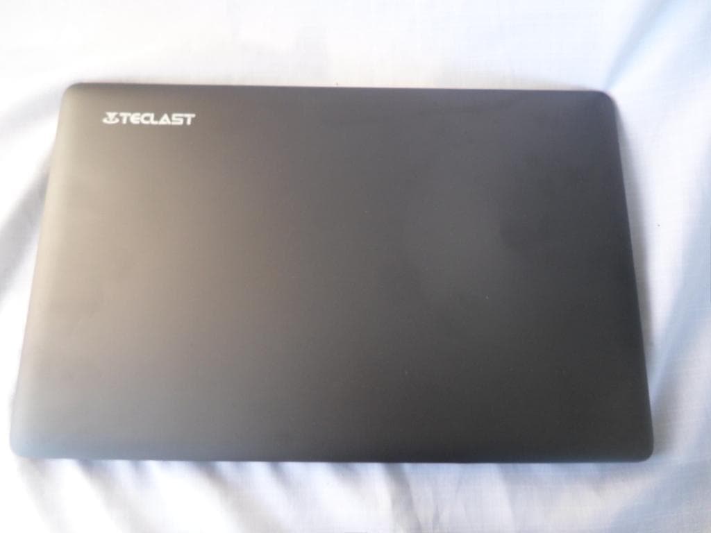 超美品！快速 TECLAST 15.1inc　WSSD 128GB+128GB
