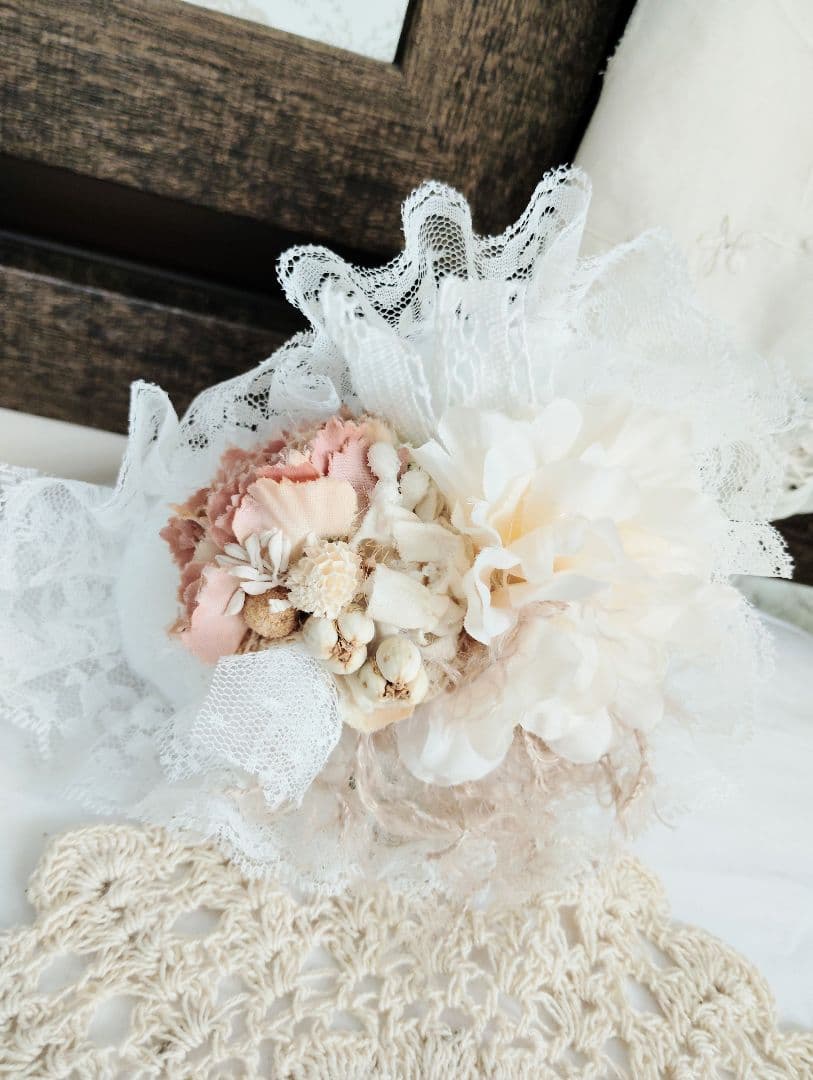 生後１０日♡子猫のポンちゃん♡クマたんとクッション♡アートドール♡ぬいぐるみ♡