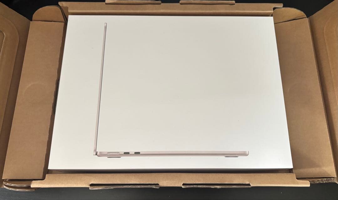 【新品未開封】MacBook Air 13インチ