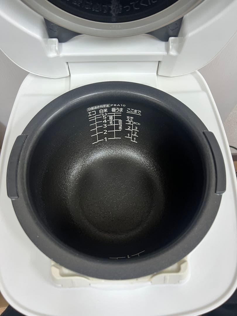 タイガー 圧力IH炊飯ジャー JPB-H100 5.5合炊き / ホワイト