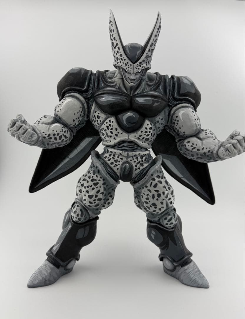 ドラゴンボール リペイント　セル　ラストワン賞 完全体 フィギュア　モノクロ色
