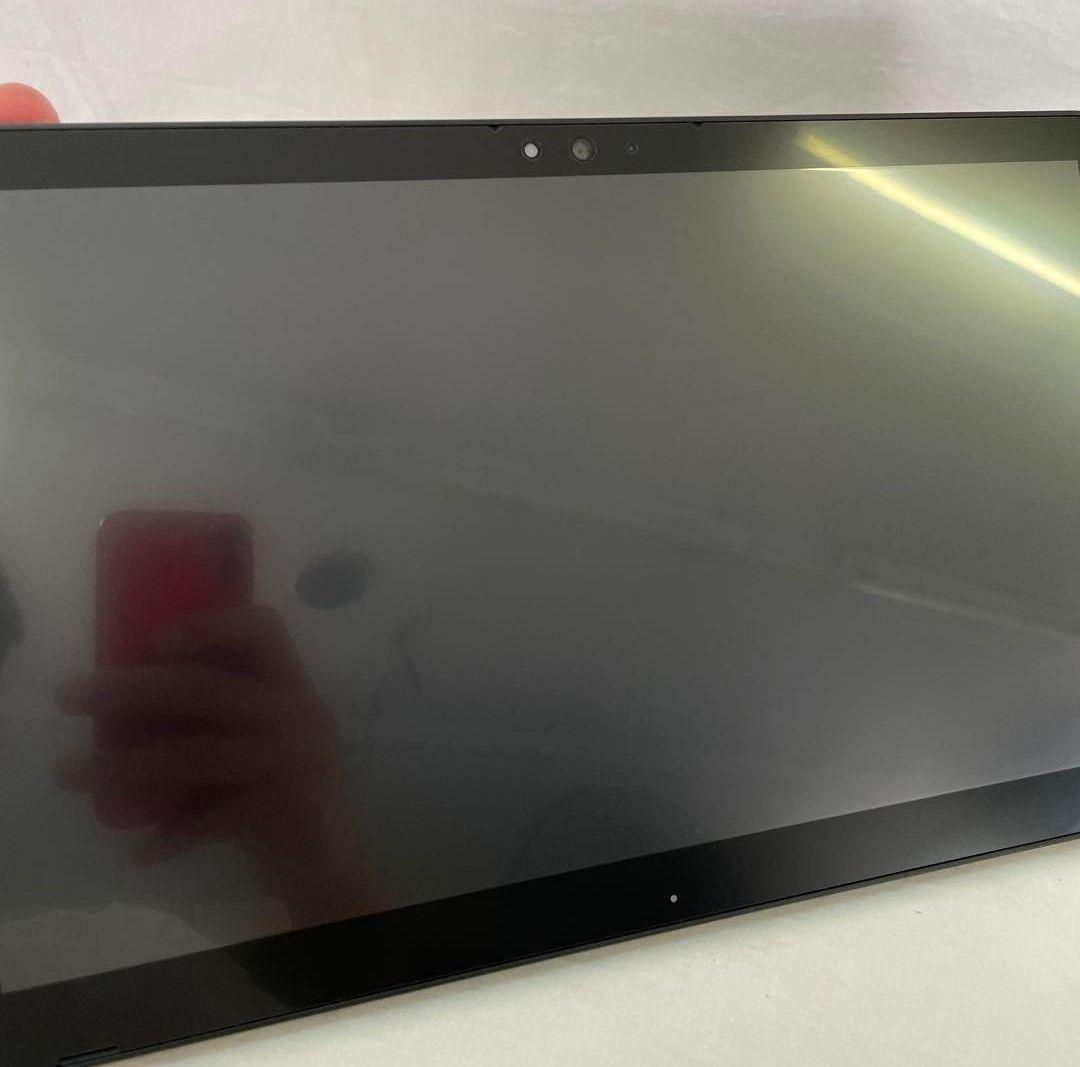 富士通 ARROWS Tab Q739/AE Core i3 8世代　美品