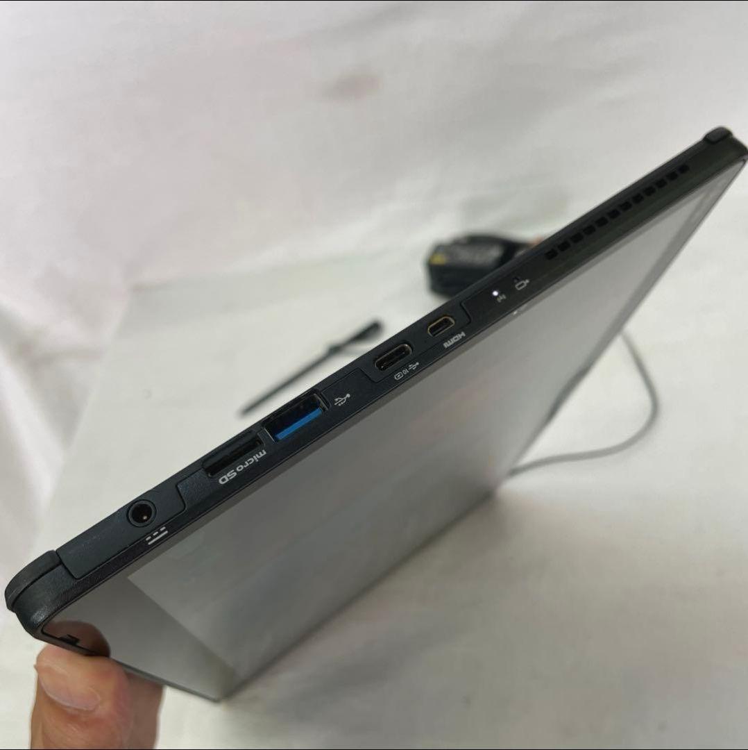 富士通 ARROWS Tab Q739/AE Core i3 8世代　美品