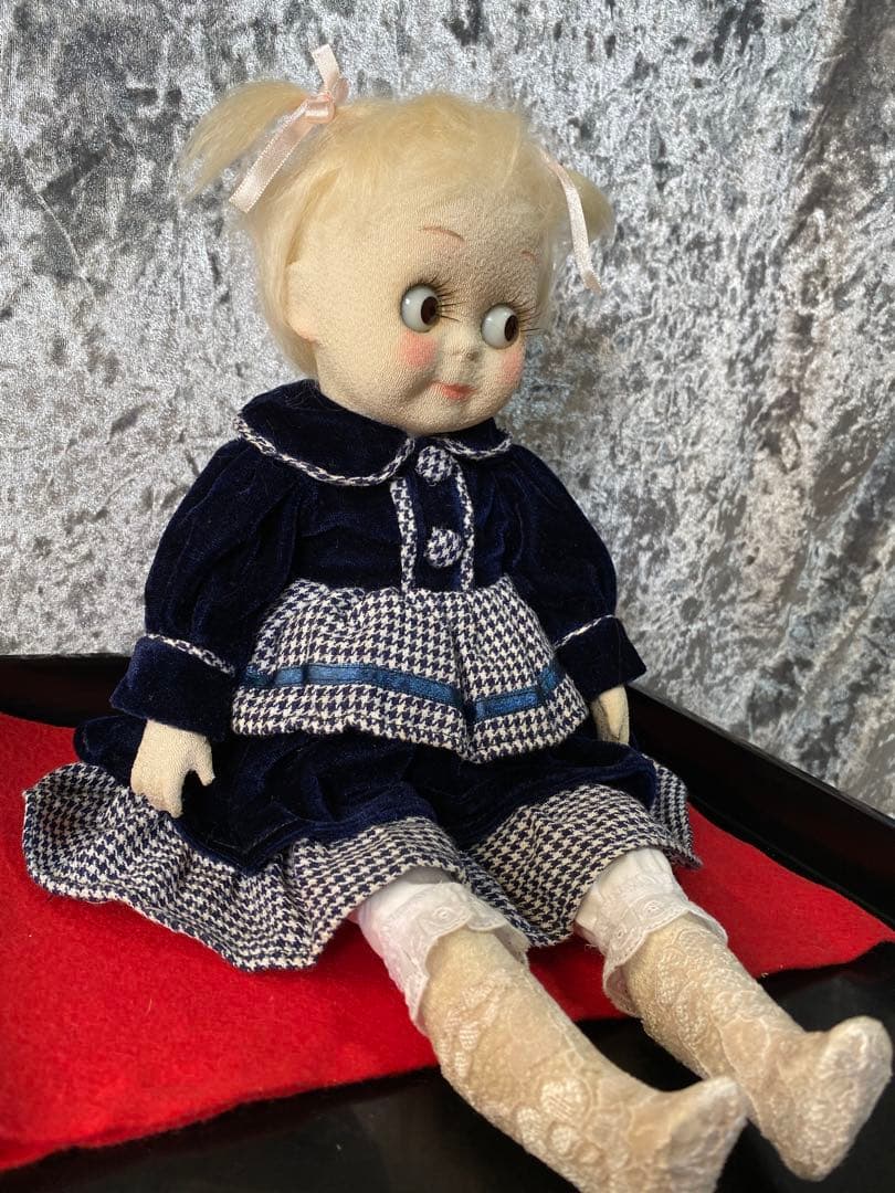 グーグリーちゃん紺色のワンピースハンドメイド