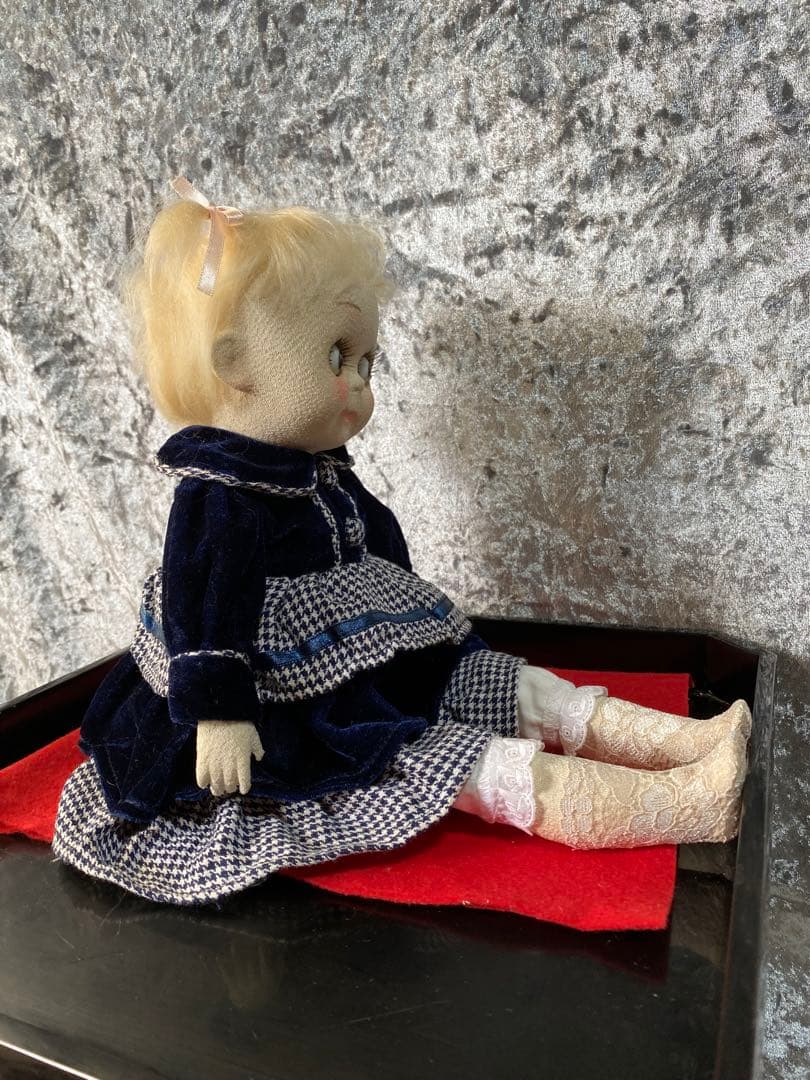 グーグリーちゃん紺色のワンピースハンドメイド
