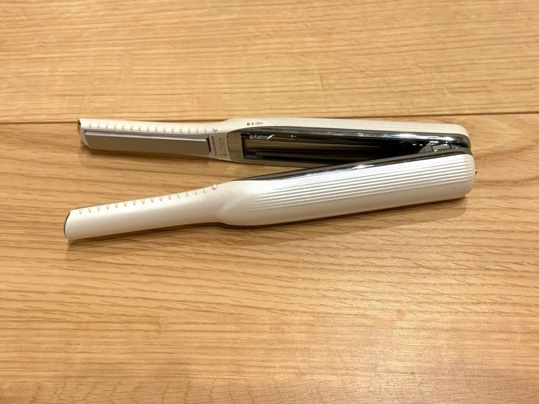 【お得】ReFaミニアイロン フィンガーアイロンホワイト