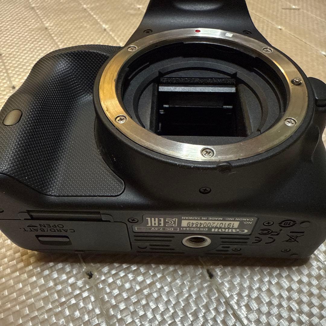 Canon キャノン EOS Kiss X7【ジャンク品】