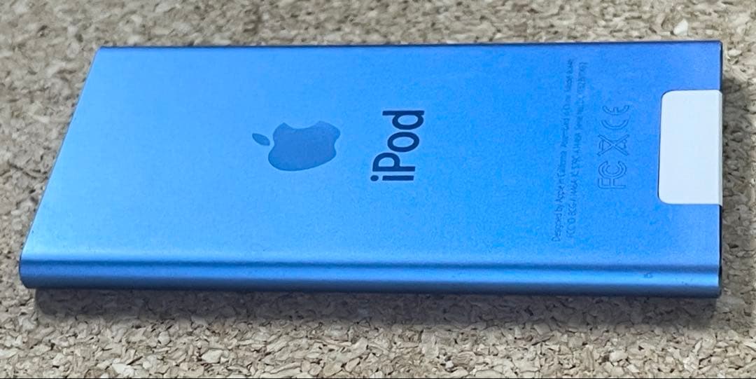Apple iPod nano 16GB ブルー (第7世代) MKN02J