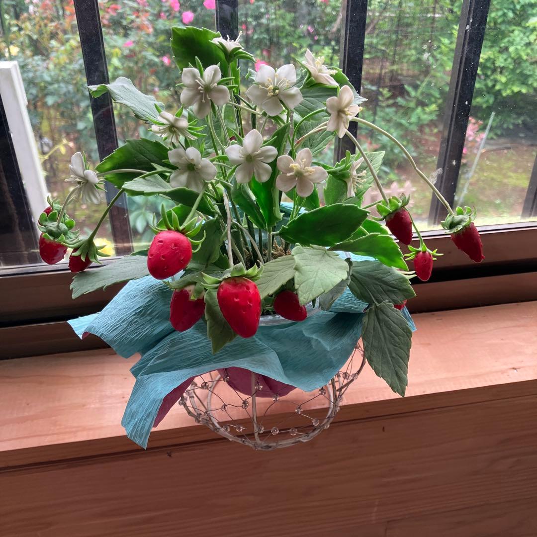 粘土細工、いちご