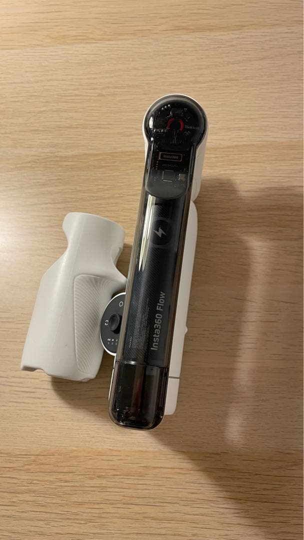 スマホアクセサリー Insta360 Flow