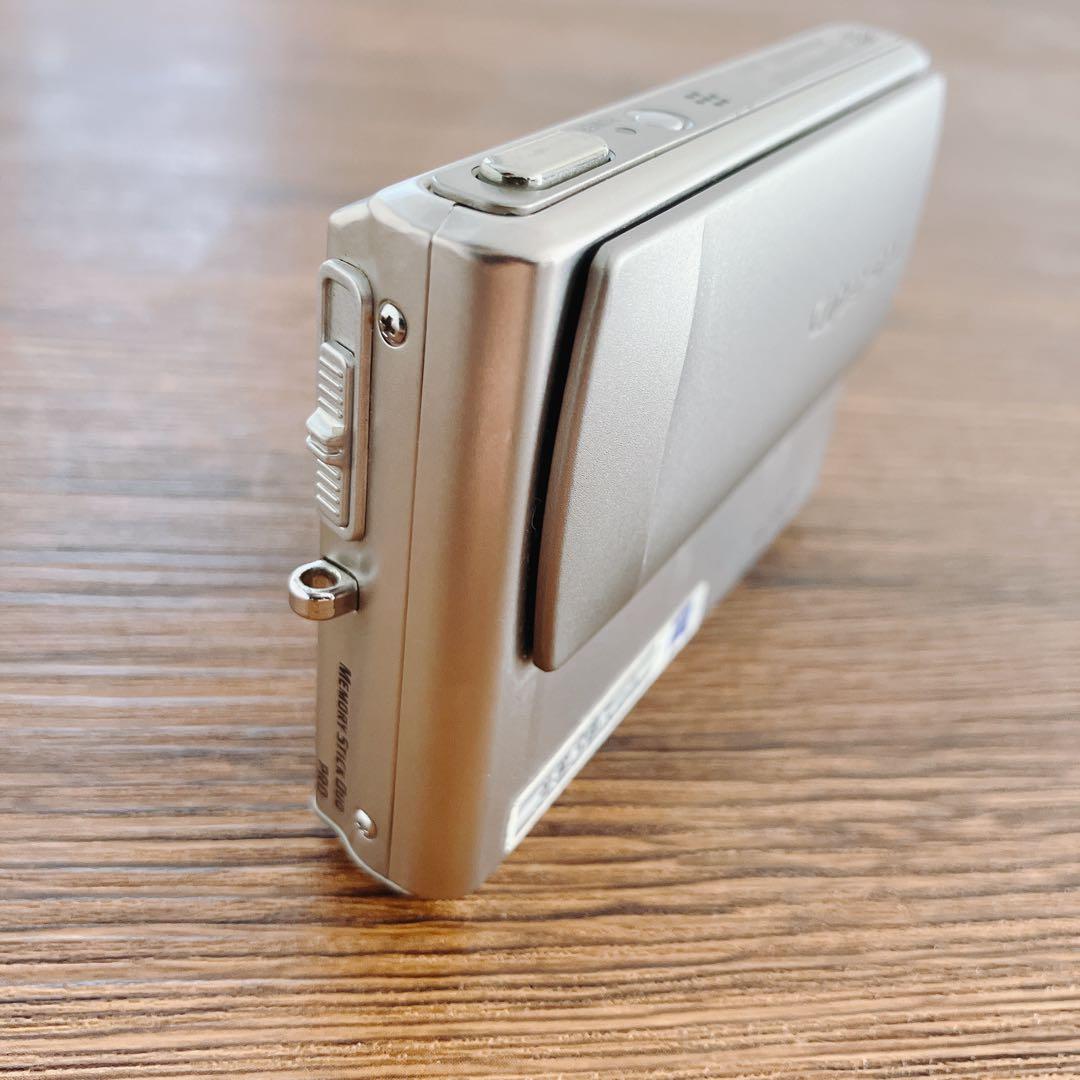SONY Cyber-shot DSC-T1 シルバー　コンパクトデジタルカメラ