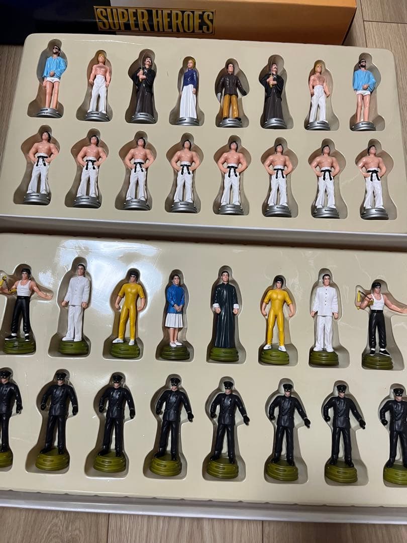 SUPER HEROES CHESS SCHACH スーパーヒーローズ チェス