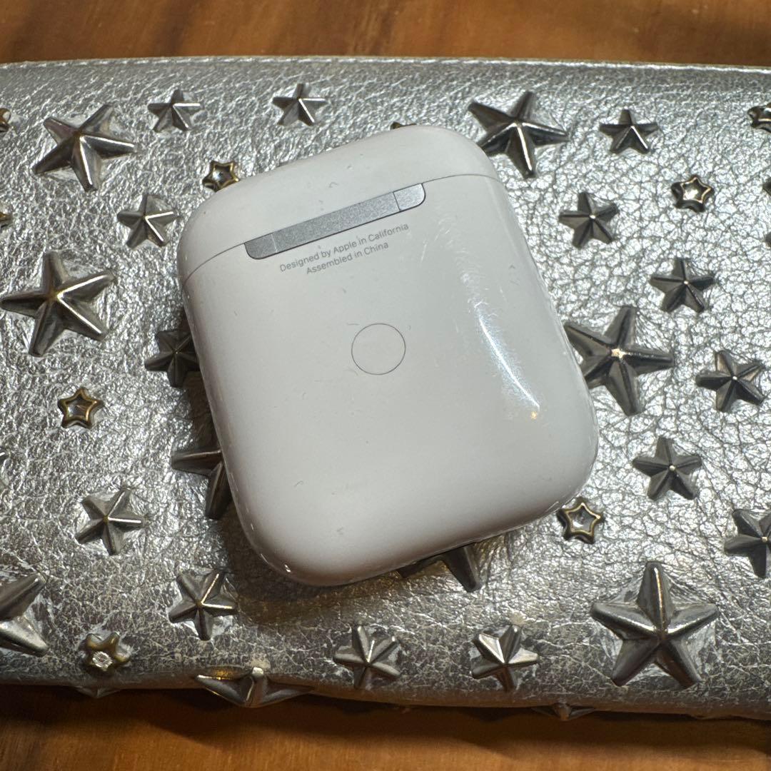 お値下げ可！AirPods本体 ホワイト 充電ケース付き　第2世代