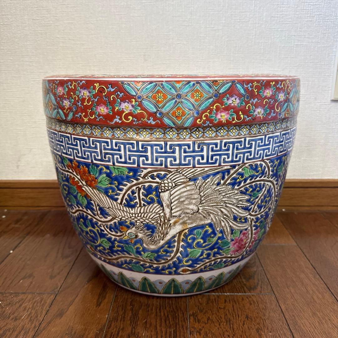 伊万里　十錦手　色絵彩色牡花唐草鳳凰紋　火鉢