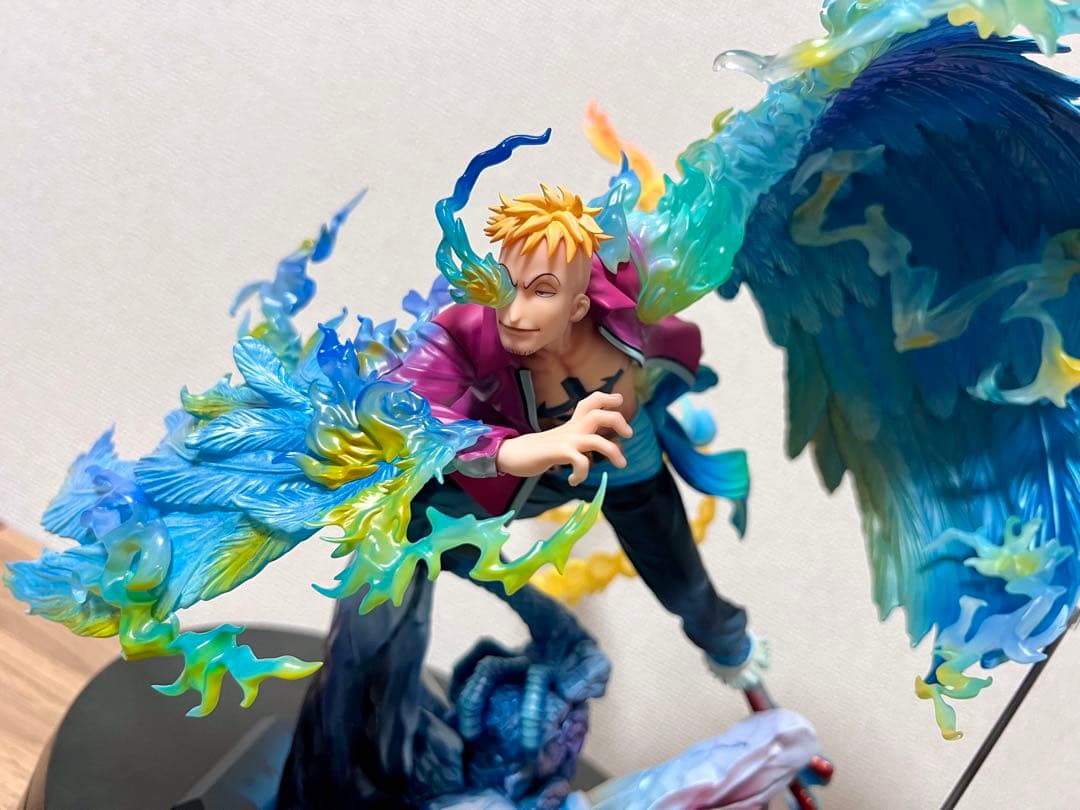 不死鳥マルコ P.O.P