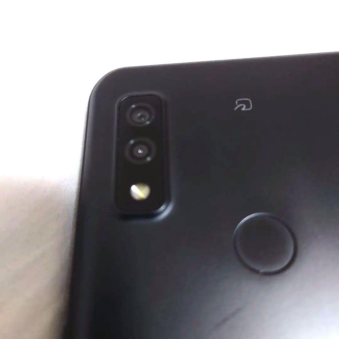 arrows fcg01 64GB ブラック スマホ本体 ケース付き 美品