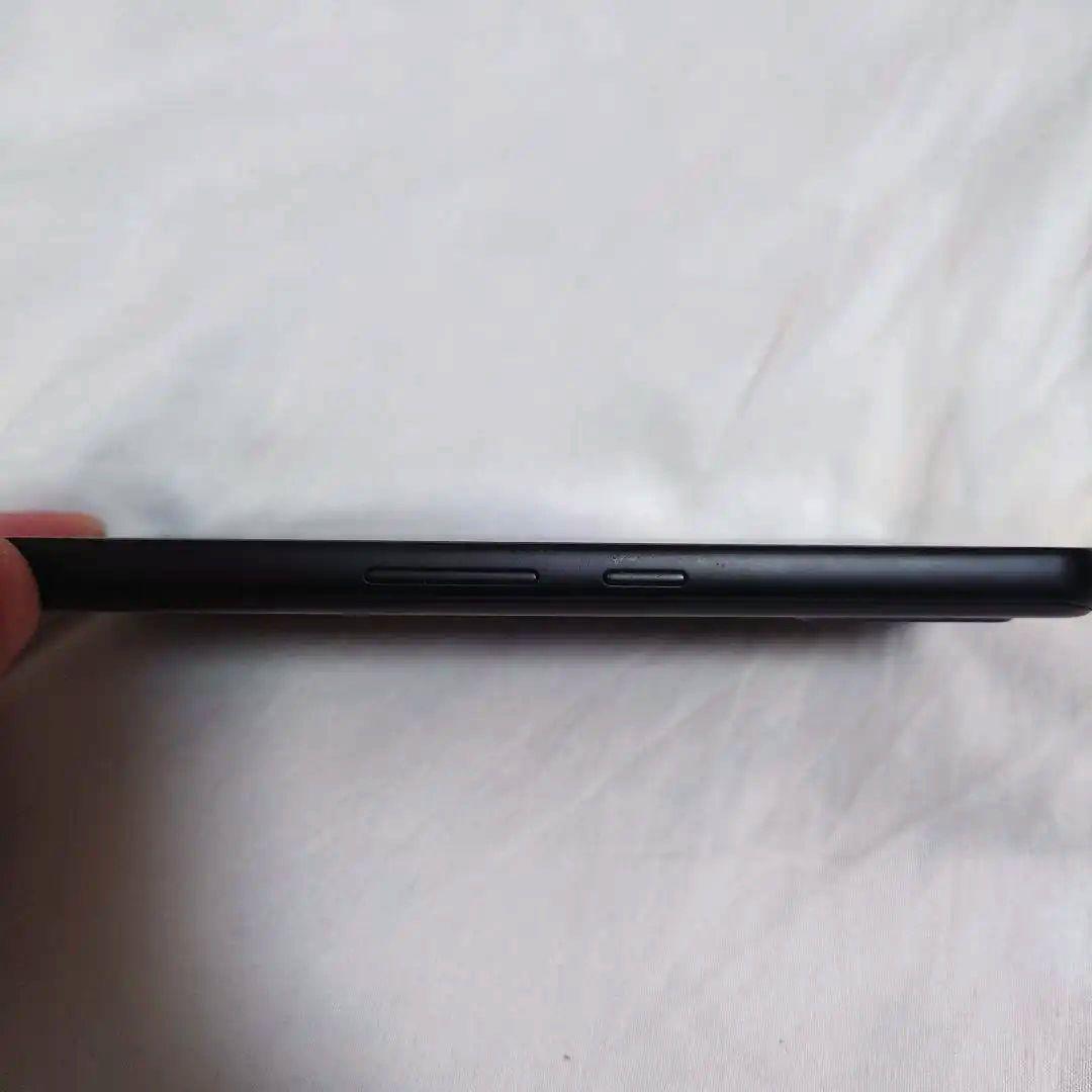 arrows fcg01 64GB ブラック スマホ本体 ケース付き 美品