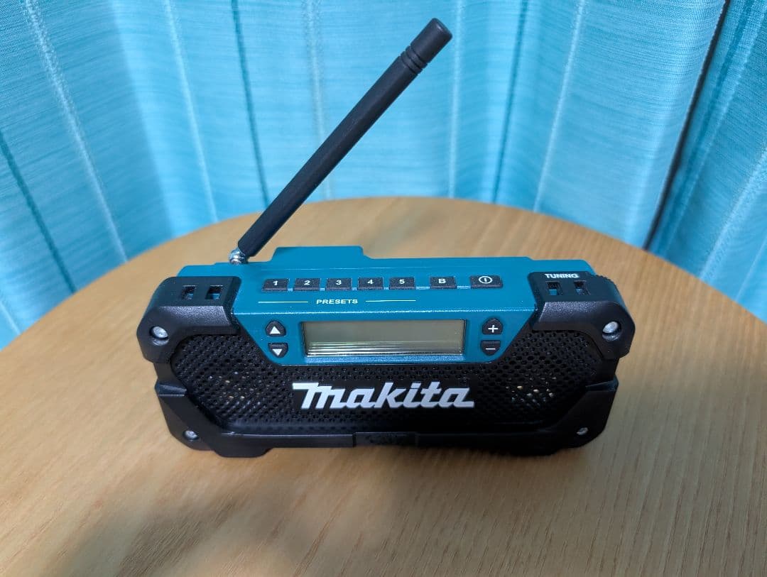 【FLSTC様】マキタ　ラジオ　MR052