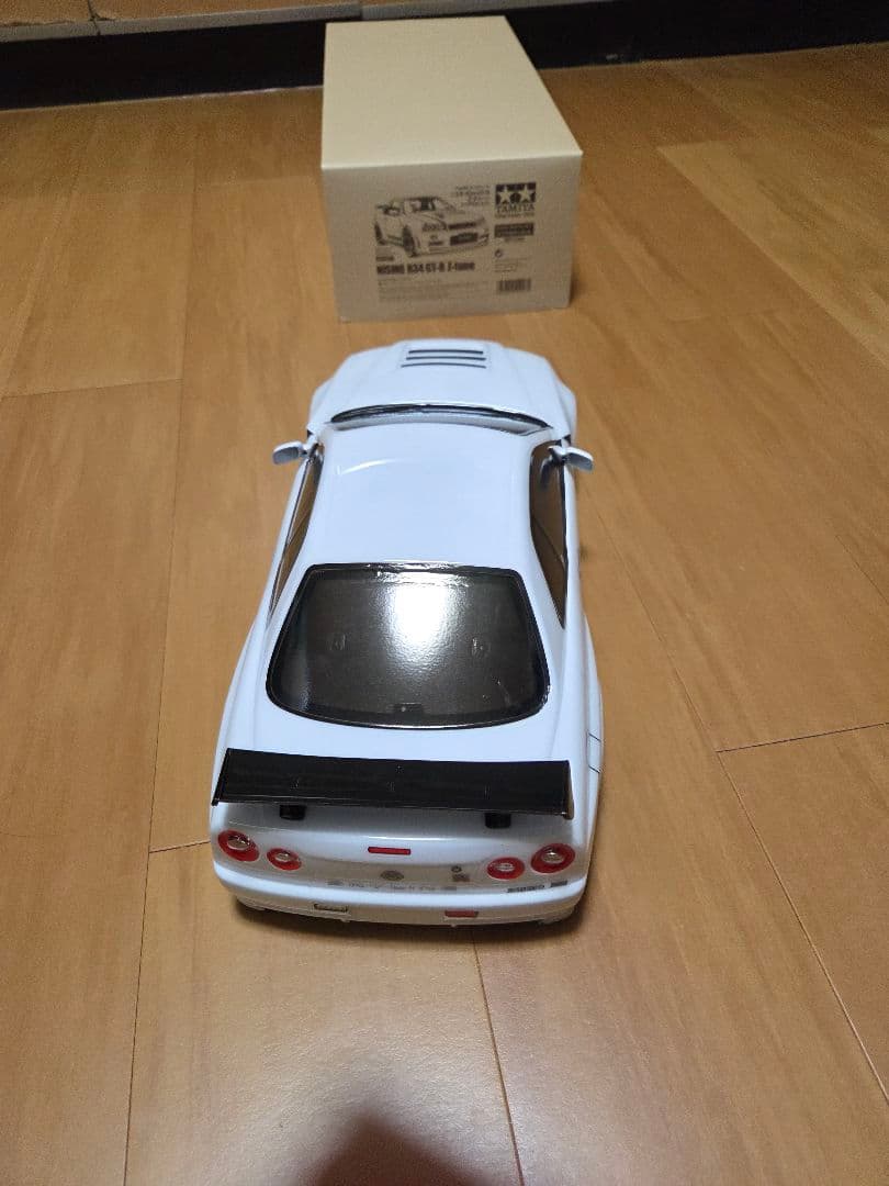 タミヤ R34 GT-R Z-tune 塗装済完成ボディ　ラジコンボディ