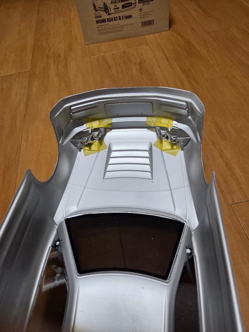 タミヤ R34 GT-R Z-tune 塗装済完成ボディ　ラジコンボディ