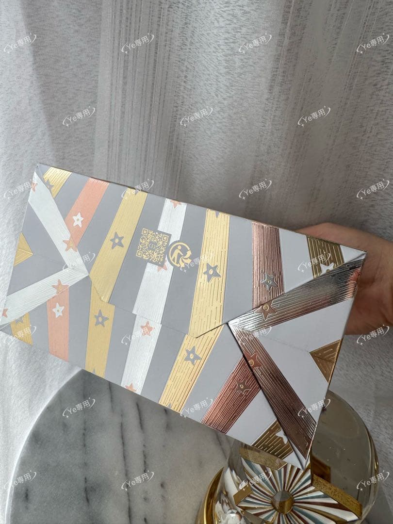 Dior 2025 VIP限定 スノードーム 希少／記念日ギフト