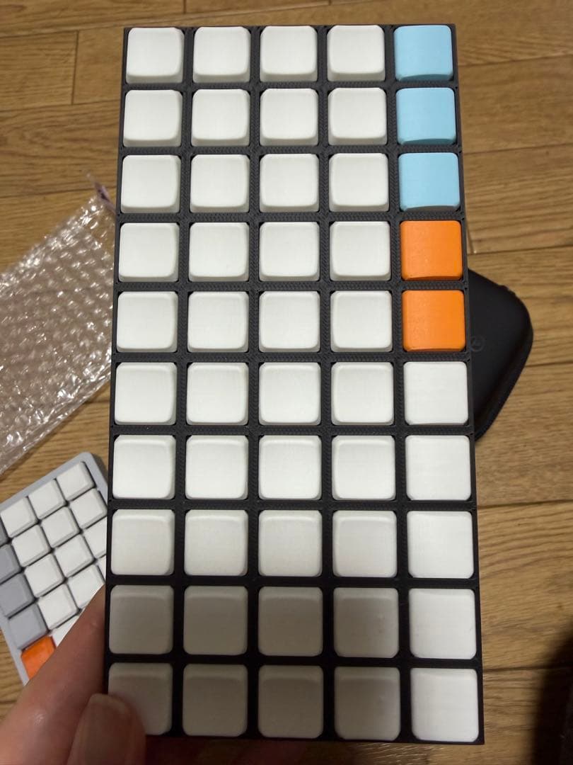conductor 分割型キーボード キーキャップ+ケース付き