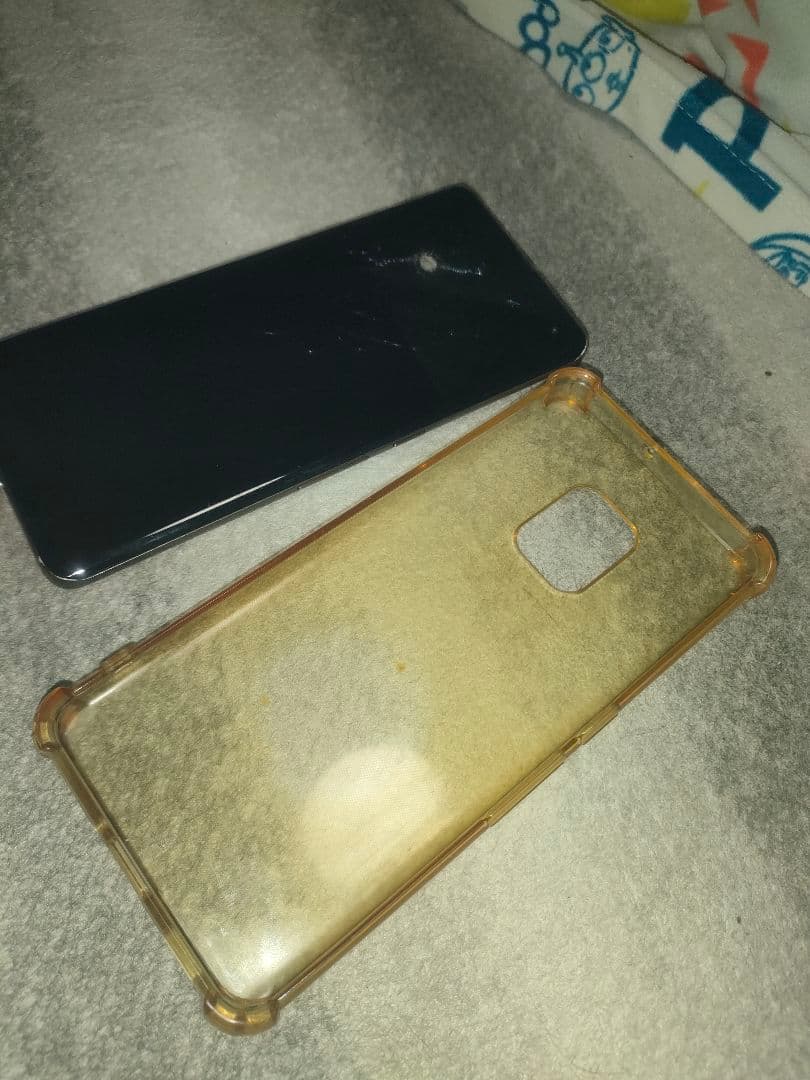 arrows F-51A 5G 本体ジャンク