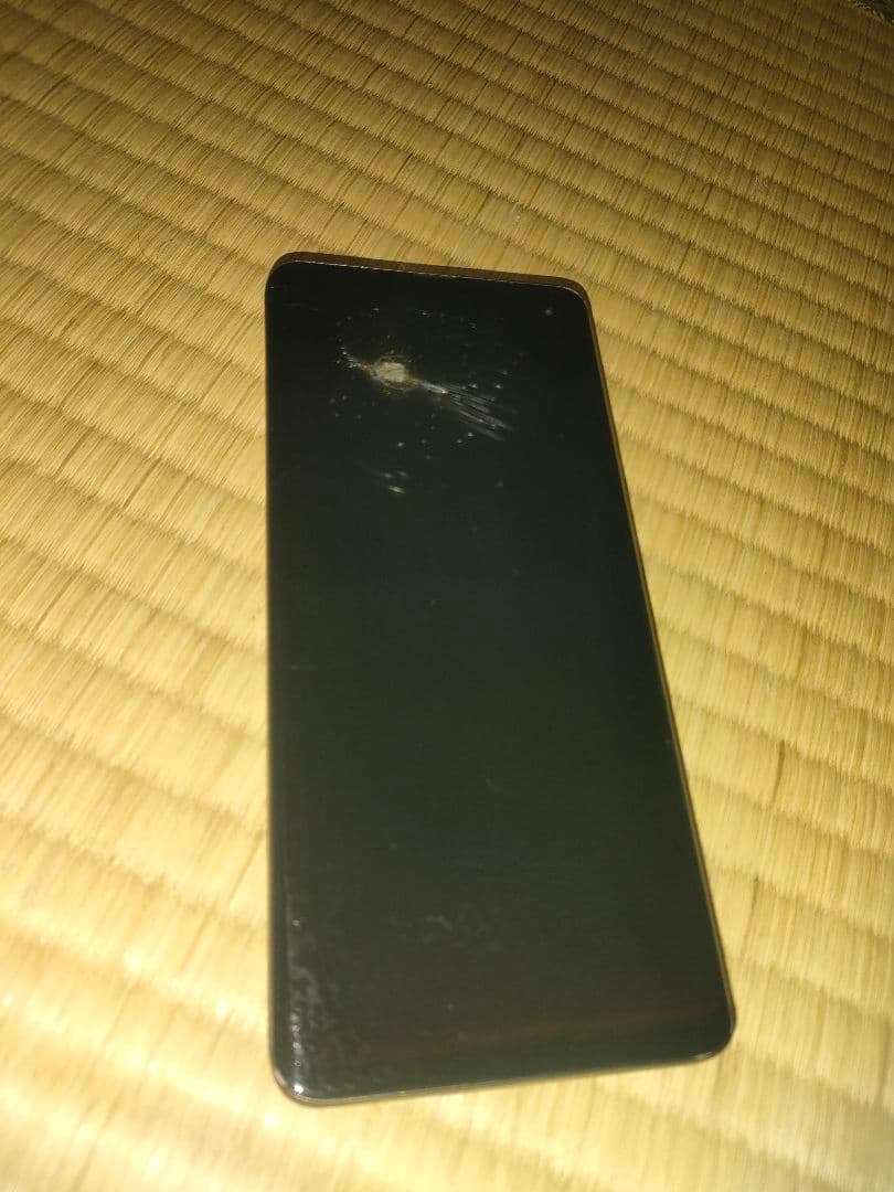 arrows F-51A 5G 本体ジャンク