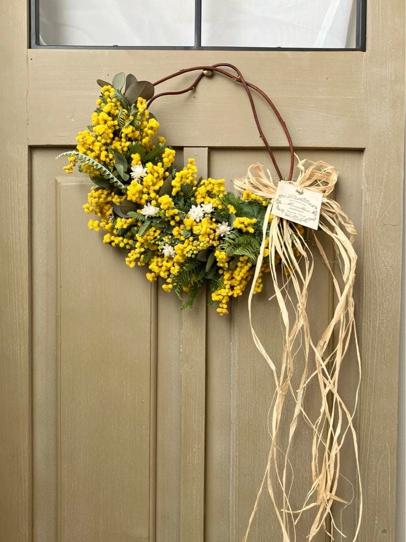 ミモザとグリーンのハーフリース☆ドライフラワーリース